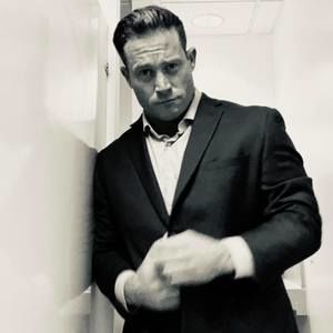 Meet your Posher, Beau